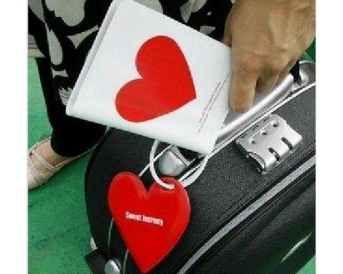 Обложка на паспорт+бирка на чемодан Сердце Обложка на паспорт+бирка на чемодан Сердце