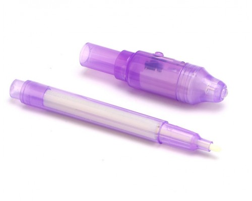 Ручка Invisible Pen с невидимыми чернилами и ультрафиолетовым фонариком Ручка Invisible Pen с невидимыми чернилами и ультрафиолетовым фонариком