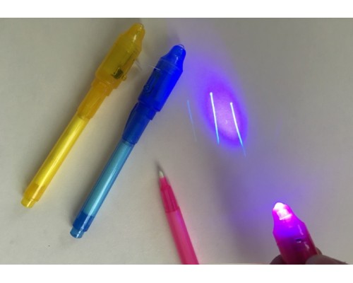 Ручка Invisible Pen с невидимыми чернилами и ультрафиолетовым фонариком Ручка Invisible Pen с невидимыми чернилами и ультрафиолетовым фонариком